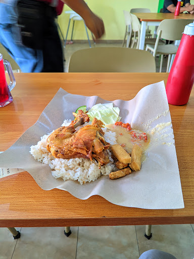 AYAM GEPUK TRADISIONAL BUKIT BERUNTUNG