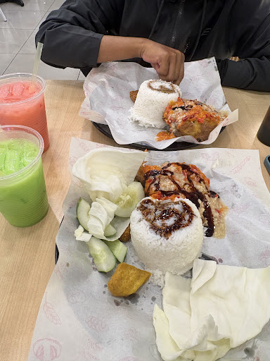 Ayam Gepuk Express • Kulai
