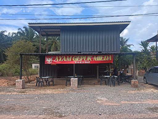 AYAM GEPUK MIEDA