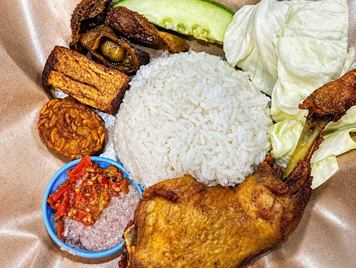 AYAM GEPUK BAHRU TUARAN