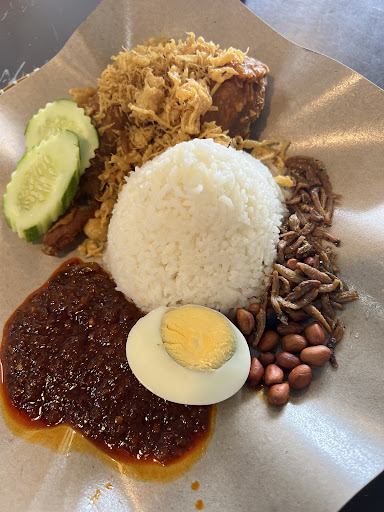 Ayam Geprek Sambal Ijo Lembah Sireh