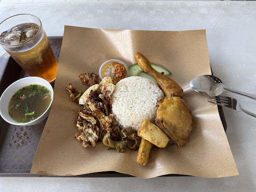 AYAM GEPUK PAK RAY