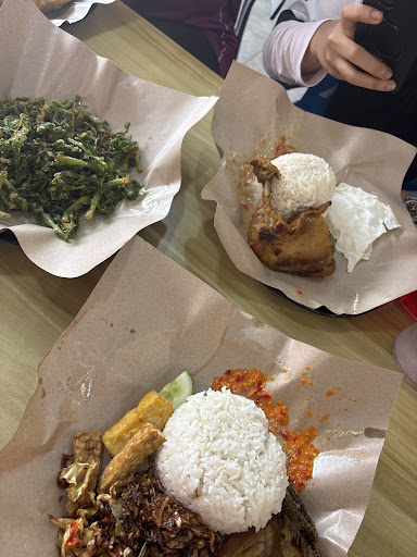 Ayam Gepuk Ganas