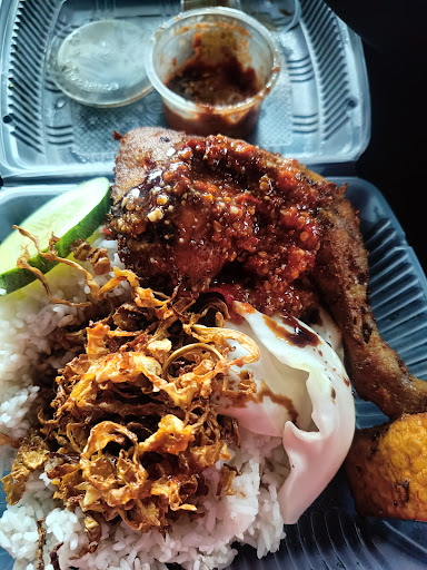 Ayam Gepuk Tok Mat Senawang